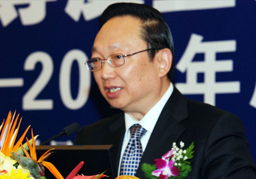 消費(fèi)維權(quán)專家、中消協(xié)原副秘書長武高漢